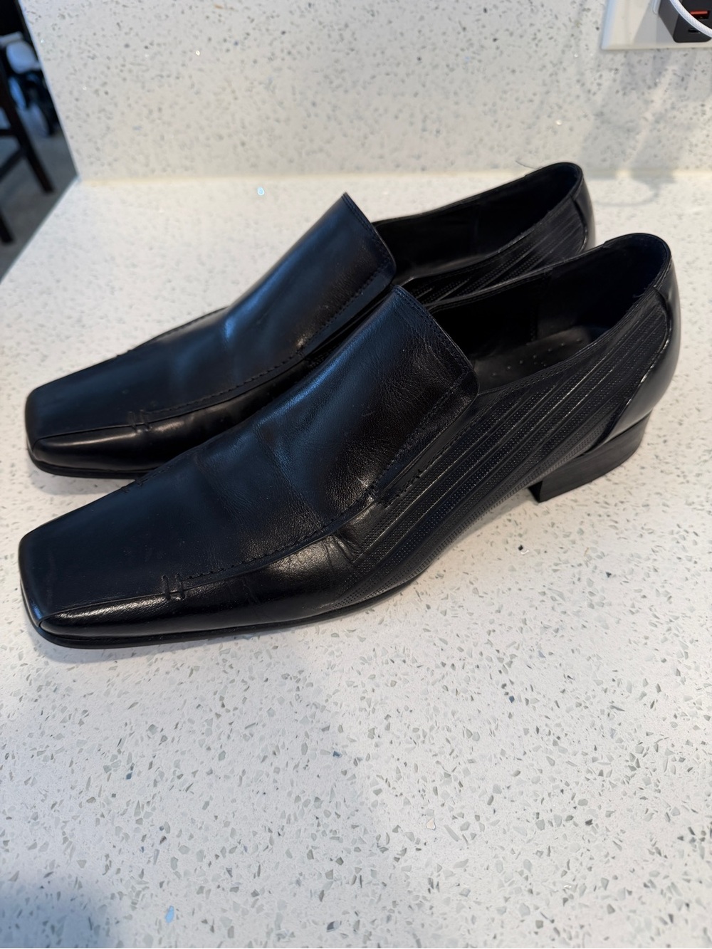 Kenneth Cole Black Leather Square-Toe Slip-On Loafers
